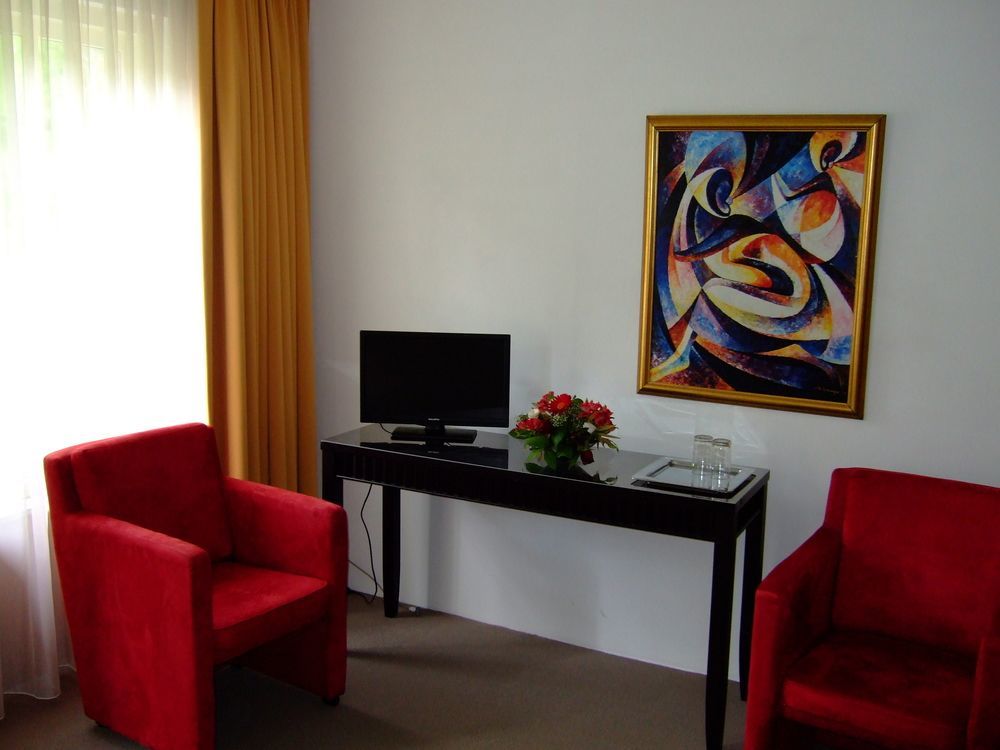 Hotel Musschenberg Beek-Ubbergen Ngoại thất bức ảnh